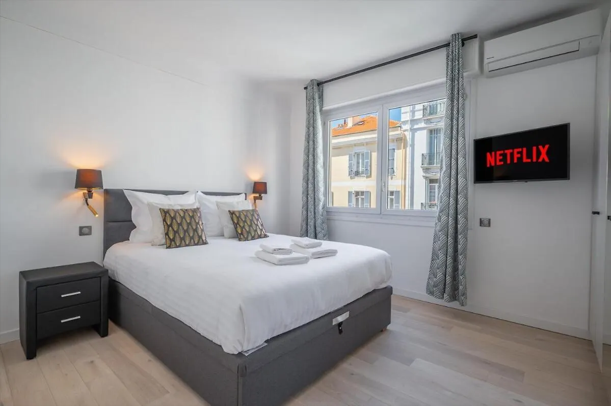 Apartment Le Coq Symphonie- Parking - Bord De Mer Menton
